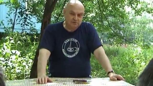 Петров на слёте 2004 о встрече с Познером (переделать) смотреть онлайн