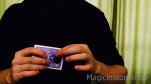 Фокус с картой "Отверстие превращается в стикер" / Секрет фокуса