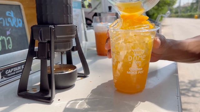 ASMR Cafe Vlog Bialetti Moka Pot DOME Coffee Staresso Slow Bar Tasty Inside Street Bangkok Foodie смотреть онлайн