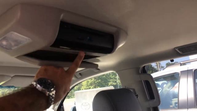 Joe's 2017 Toyota Sequoia Platinum 4x2 by Gerald L9368 смотреть онлайн