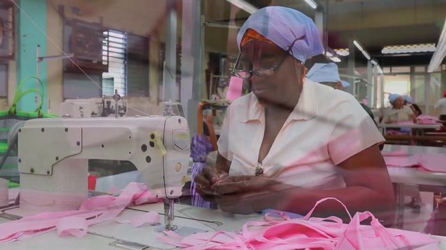 Taller textil de Songo- La Maya confecciona más de mil nasobucos diarios смотреть онлайн