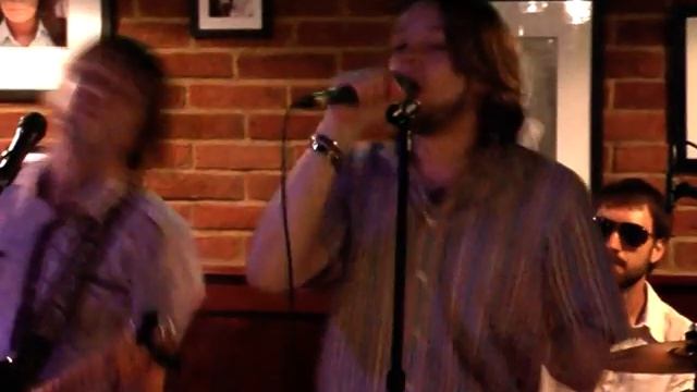 Radio Jam Band - Can You Feel The Love Tonight смотреть онлайн