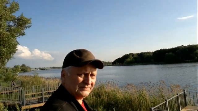 Эко тропа у разлива реки Ижора в Колпино вдоль улицы Красная смотреть онлайн