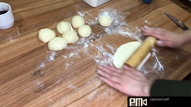 булочки домашние смотреть онлайн