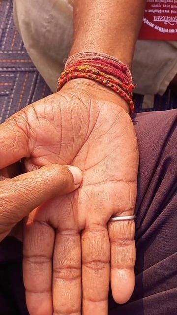 money triangle gaayab hai #viral #shorts #palmistry #urdu смотреть онлайн