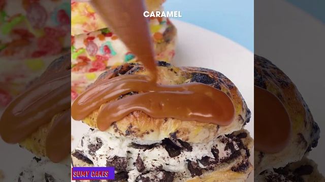 Donuts Burgers in Chocolate Sauce 🍩🤣🤩 #shorts #donuts #chocolatesauce #oreo #sweetburgers #burgers смотреть онлайн