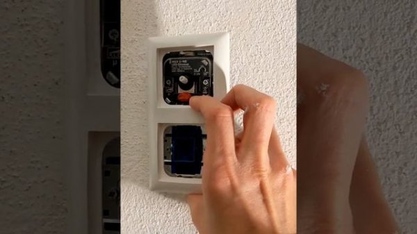 Montage Busch Jäger 6523U102 Dimmschalter Dimmer, Einbau Dimmer mit Nachtlicht, Drehdimmer