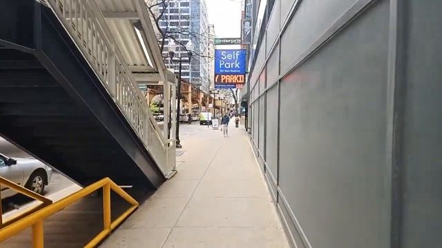 Chicago Loop Walk by Thompson Center Construction for New Google Renovation (Helmut Jahn Architect) смотреть онлайн