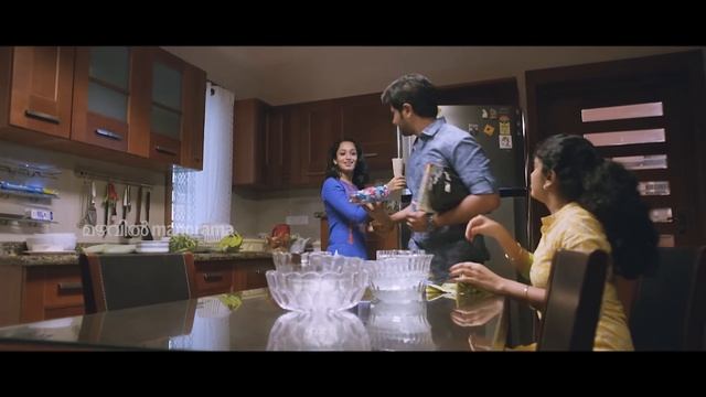 Jomonte Suvisheshangal | Jomon takes in charge of bus service. | Mazhavil Manorama смотреть онлайн