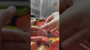 Что делать если нет двухстороннего скотча? Выход есть!