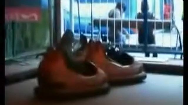 Лучше бы ты мальчик не помогал... смотреть онлайн