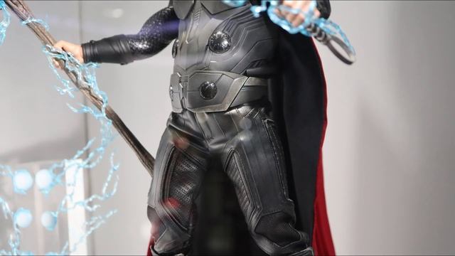 First Look! Hot Toys- Avengers: Endgame "Thor" (Fat Thor) 1/6th Figure Prototype смотреть онлайн