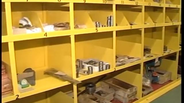 2001 12   Мегион МНГ РММ новый стенд