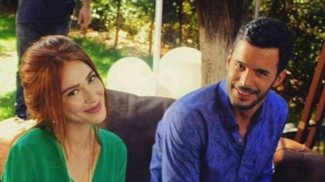 ¡LAS IMÁGENES DEL MATRIMONIO DE ELÇİN Y BARIŞ HAN SIDO PUBLICADAS EN LOS MEDIOS! смотреть онлайн