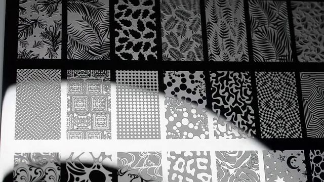 Обзор пластины для стемпинга Lesly - Negative Space 1 смотреть онлайн