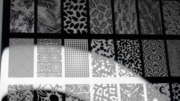 Обзор пластины для стемпинга Lesly - Negative Space 1