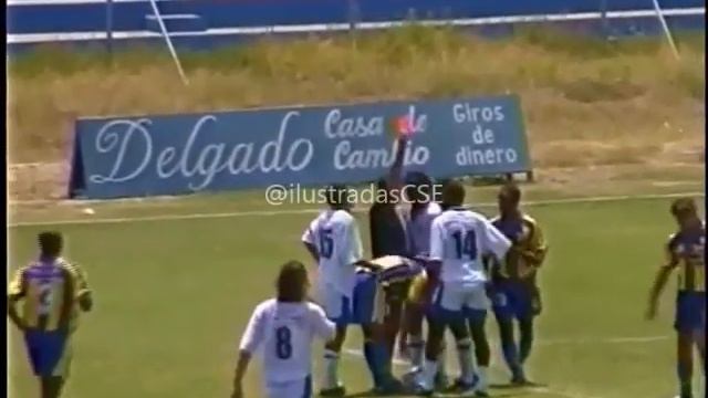Delfin 2 - Emelec 6 - (Resumen del partido 19 Agosto 2001) смотреть онлайн