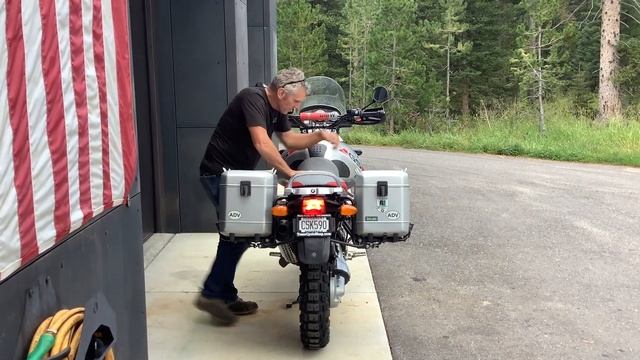 R1150GSA cold start смотреть онлайн