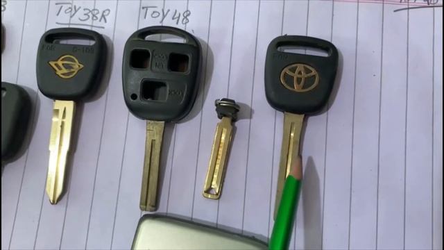 TOYOTA KEY BLADES UNDERSTANDING . KEY CUTTING WITH BLADE CODE AND LOCK CODE смотреть онлайн