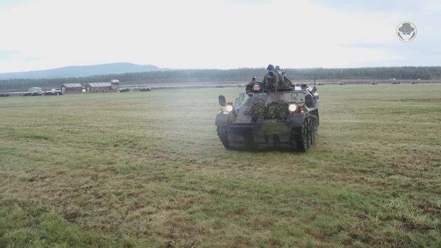 Wiesel | They ask me why I'm bringing a baby into battle смотреть онлайн