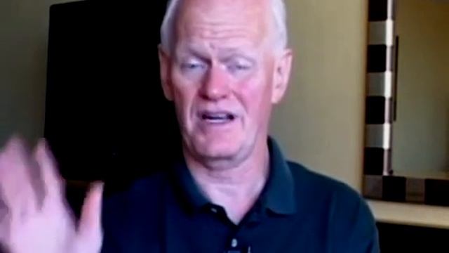 Marshall Goldsmith on How to be Happy and Let Go of Guilt смотреть онлайн
