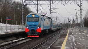 ЭП2К - 504 с поездом №742У „Аврора» проследует платформу Сенеж.