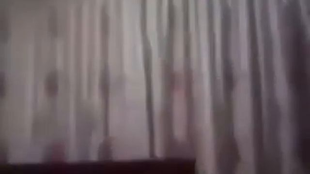 анонимус прыгнул на стул смотреть онлайн