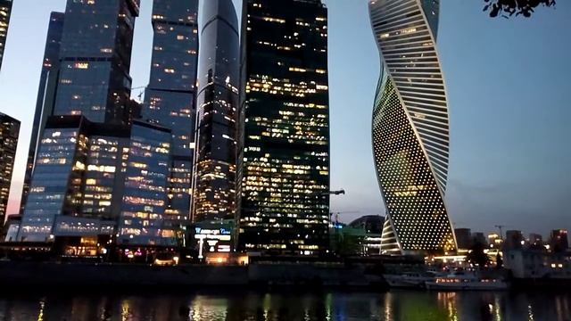 Киевский вокзал - мосты - набережная Тараса Шевченко - 2019 - 18/21 смотреть онлайн