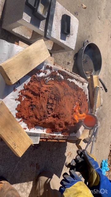 Brass knuckle fail! #devilforge #trashtotresure #scrapping #forge #copperingot #smelting смотреть онлайн