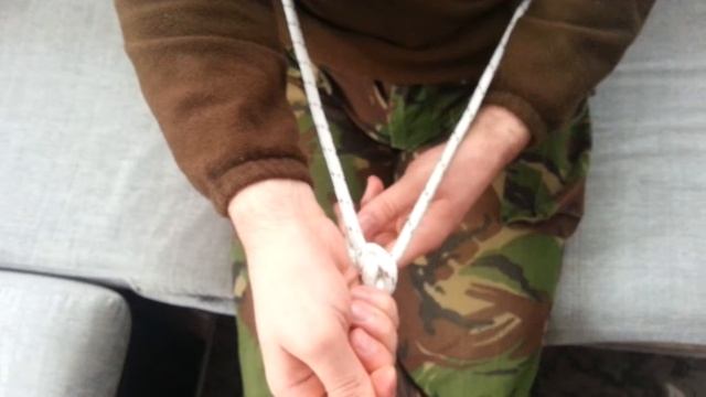 Как се връзва възел 