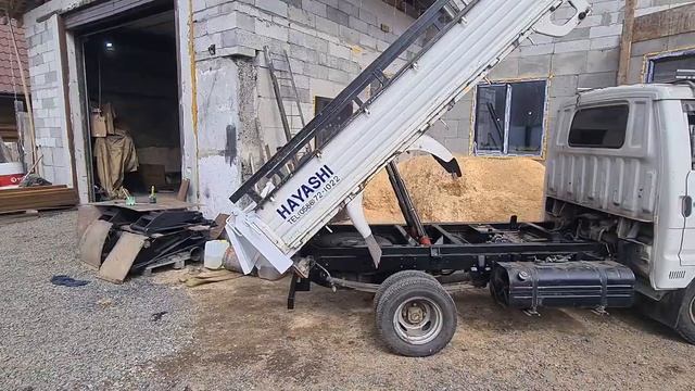 Nissan vanette самосвал