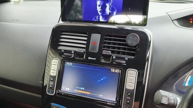Nissan leaf альтернативная мультимедиа смотреть онлайн