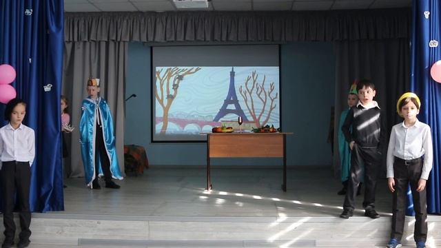 2е классы казанской школы ОРТ "Мишпахтейну" участвуют в фестивале пуримшпилей российских школ ОРТ смотреть онлайн