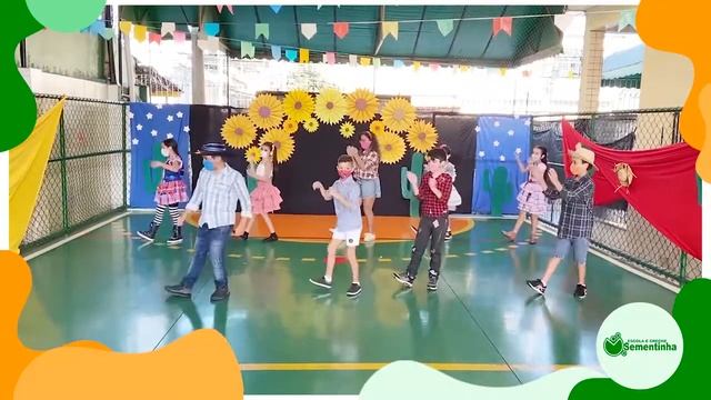 FESTA JUNINA - NA SOLA DA BOTA | 4º ANO (MANHÃ) смотреть онлайн