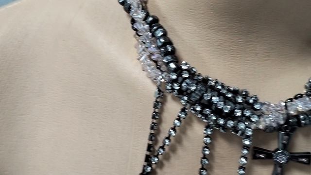 Бижутерия Корея серьги , комплекты. Заказ на ватсап +79083191849 смотреть онлайн