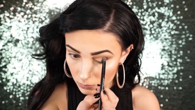 ♥ Black & White Smokey Eye Tutorial | Victoria Lyn Beauty смотреть онлайн