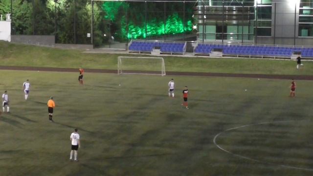 Чемпионат по футболу 8х8. FC Kazan 2-0 Спектр 4 смотреть онлайн