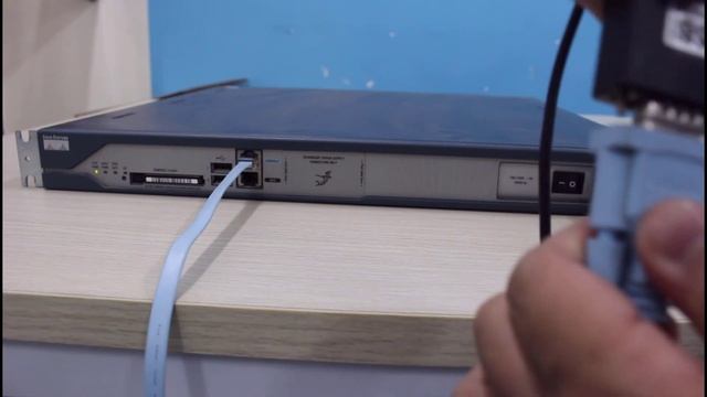 Hướng Dẫn Kết Nối Dây Console Vào Thiết Bị Cisco Router - ACT Networking Academy