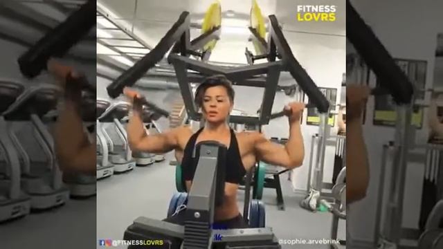 Sport girl.Motivation.Девушка спортсменка.#sportgirls#fitnessmodel#bigbankchallenge смотреть онлайн