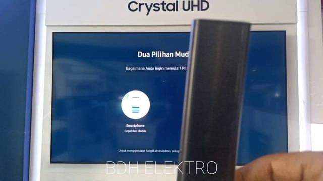UNBOXING REVIEW SAMSUNG CRYSTAL UHD 4K TERBARU SERI AU9000 смотреть онлайн