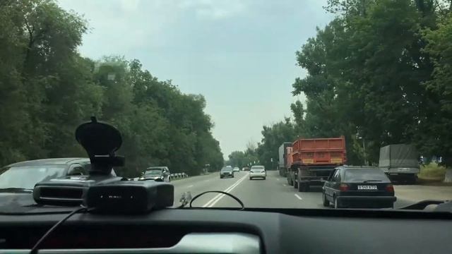 SHO-ME G800 SIGNATURE (РЕЖИМ ГОРОД) против КРИС-П (в СПИНУ). Дальность 20-25 м. Не понравилось!