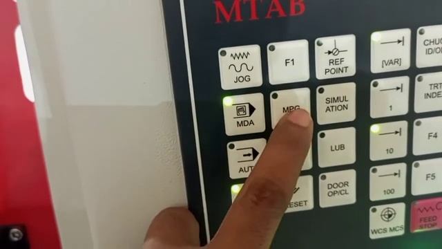 Automatic mode se Single block mode mein cnc programming. siemens 828D. смотреть онлайн