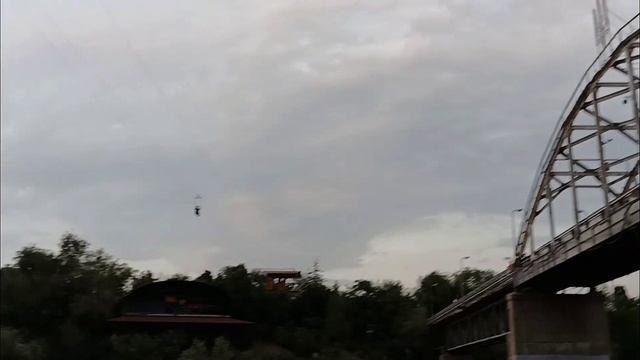 МОНАХ ОТШЕЛЬНИК и Юля в Центре ДНЕПРА