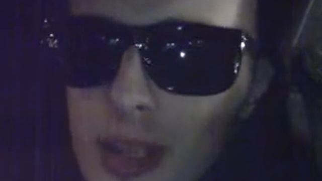 Eddy (В Двух Шагах) едет на съемки к Артику 8.04.10