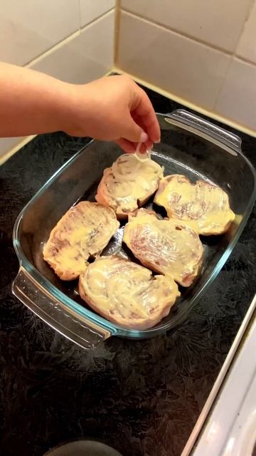 Мясо «а-ля» по-французски🥩 #мясопофранцузски #рецепты #food смотреть онлайн