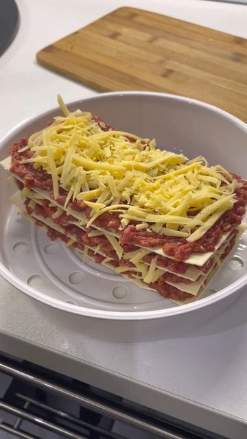 Лазанья в мультиварке | Кулинария устами младенца смотреть онлайн