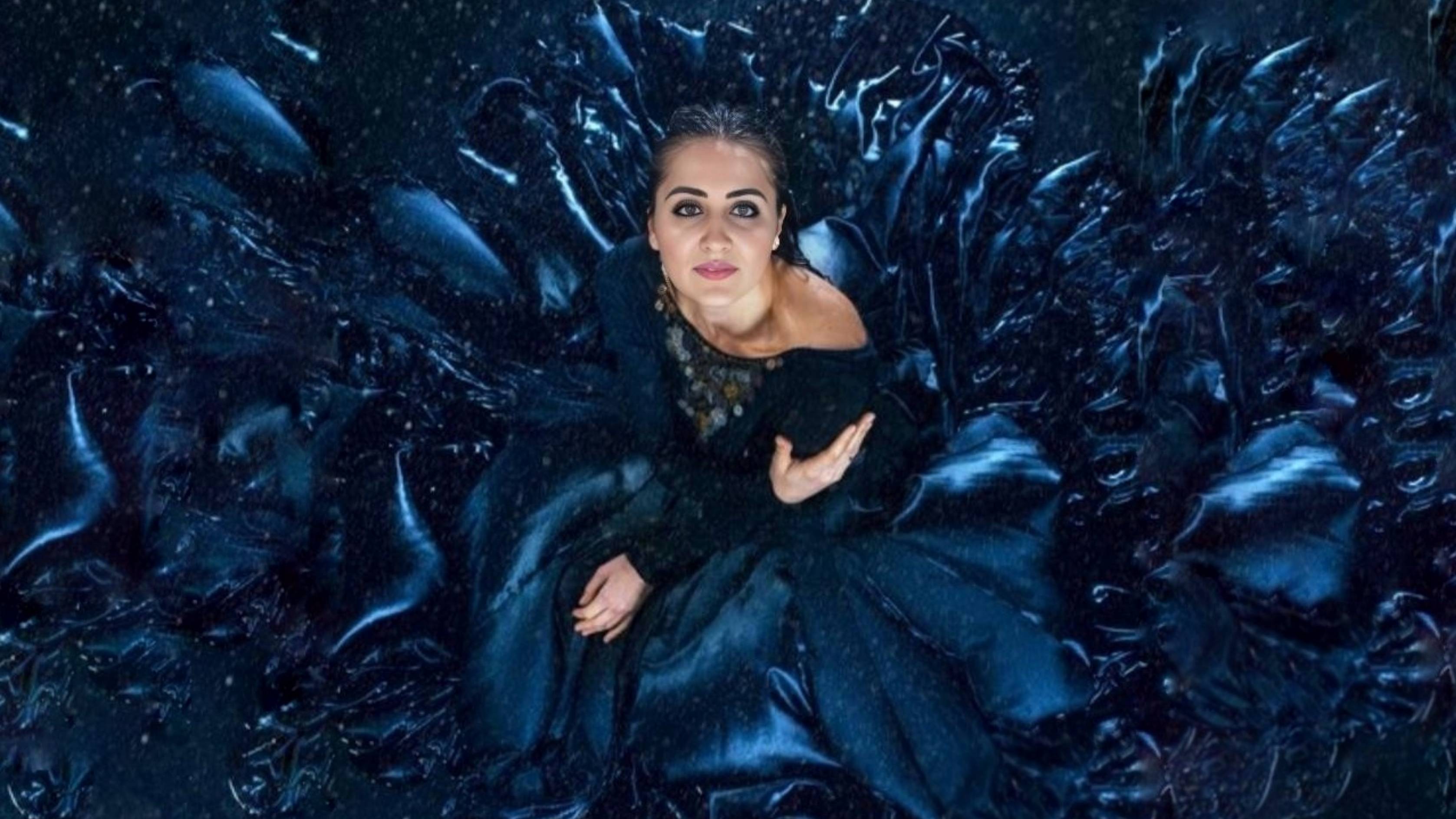 "ТАНЦЕВАТЬ ПОД ДОЖДЁМ "песня с глубоким смыслом на стихи Ксении Павленко смотреть онлайн