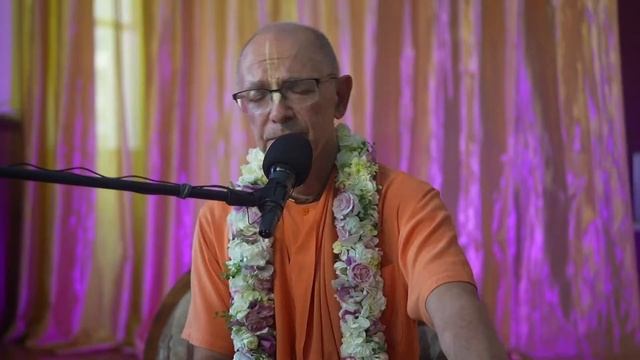 2023.09.04 - Что заставляет нерожденного рождаться Лекция 1 (Гита-Нагари, США) смотреть онлайн