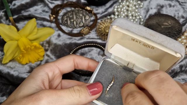 ASMR / АСМР Долгожданная Посылка. Винтажные Украшения. Тихий Голос.