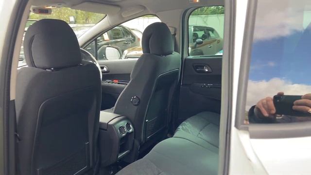 Peugeot 3008 2.0 HDi Allure SUV 5dr Diesel Auto Euro 5 (163 Ps) Walkaround